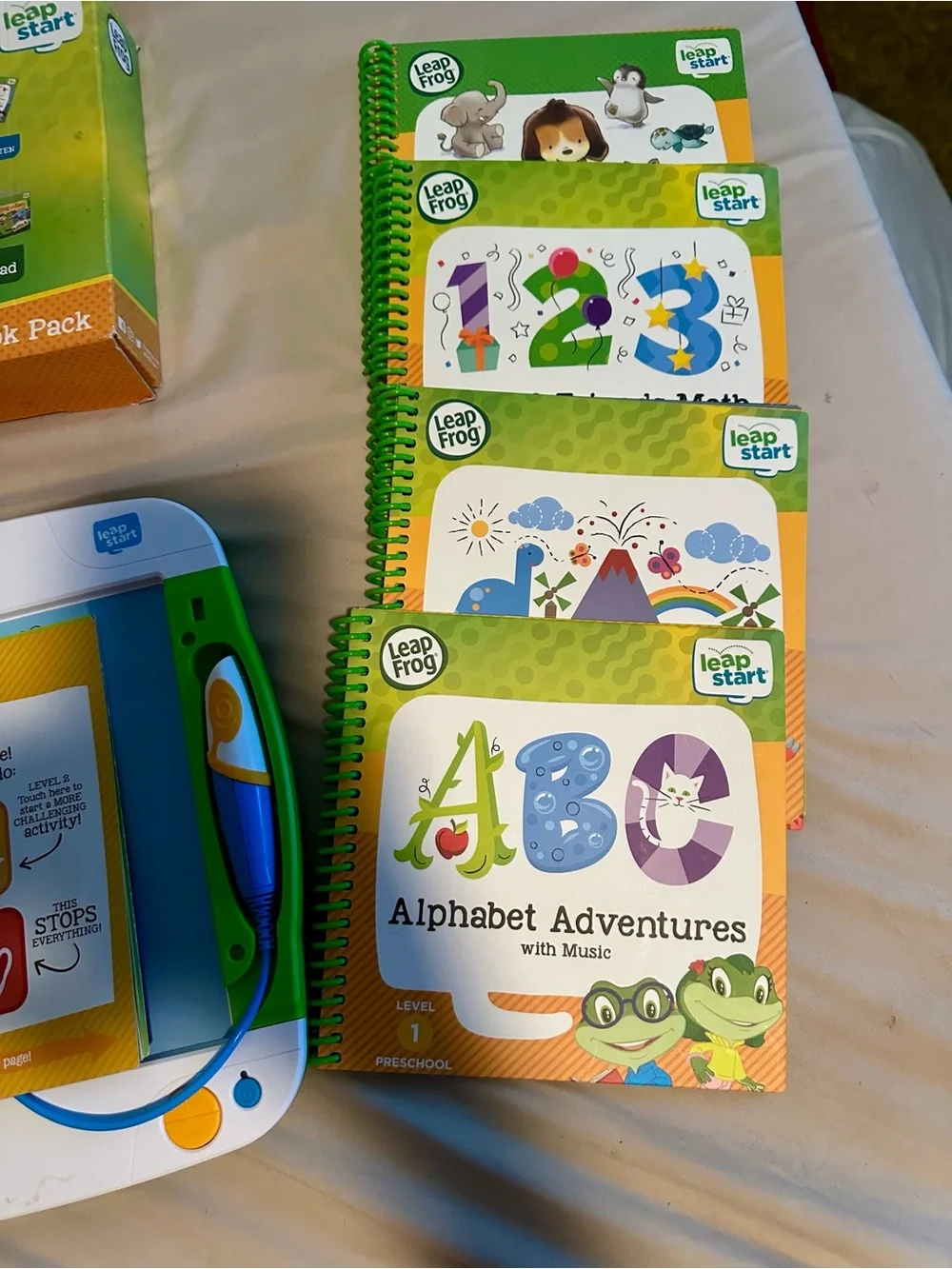 NWT LeapStart Interactive Learning Book with writing tool and 4 BOOKS